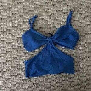 Divided Blue Bow-Tie Crop Top